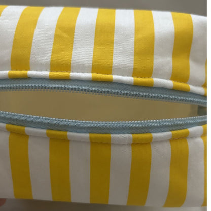 Bestickte Kulturtasche Kinder maritim Seepferdchen handgefertigt